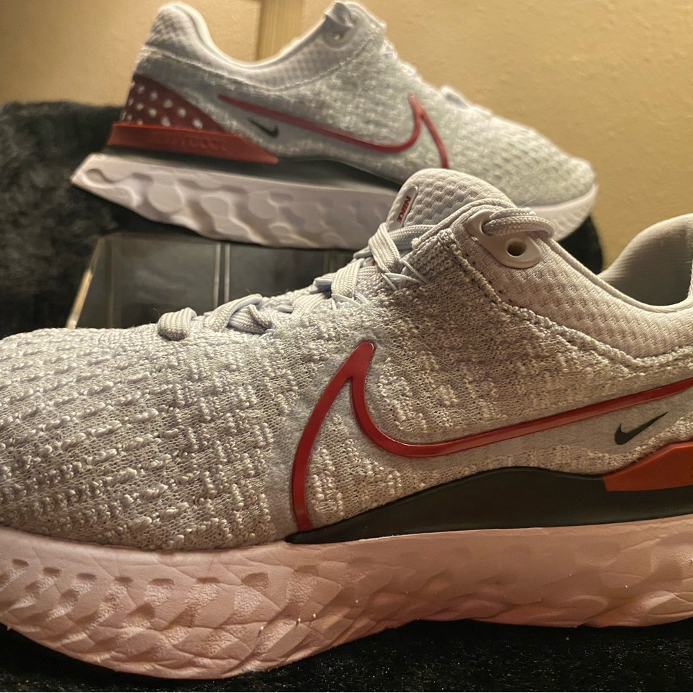 Nike Light Gray and Red Athletic Sneakers